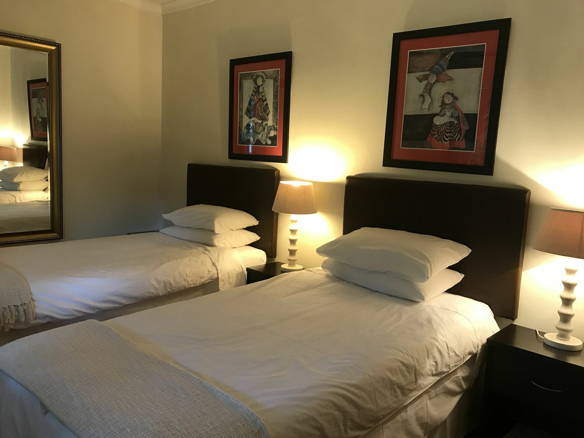Constantia Spring Bed & Breakfast ภายนอก รูปภาพ